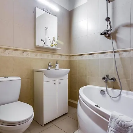 Apartamenty On Knyazya Romana Lviv Exterior photo